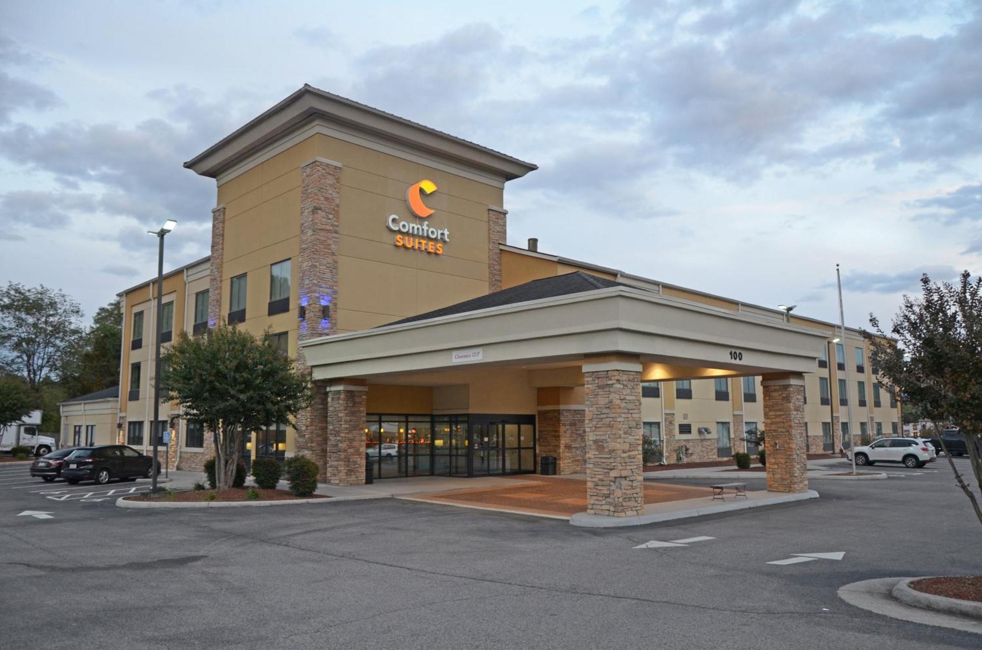 Comfort Suites Salem-Roanoke I-81 Екстериор снимка