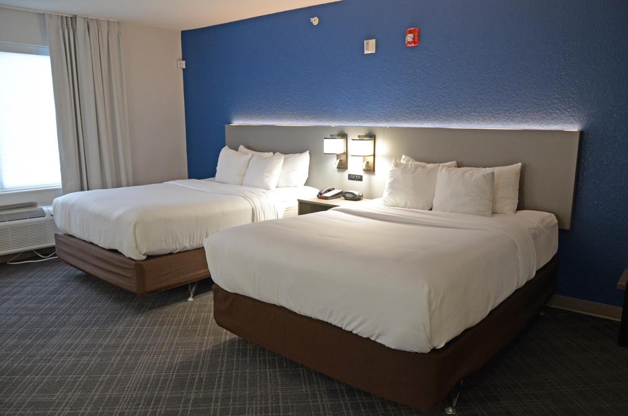 Comfort Suites Salem-Roanoke I-81 Екстериор снимка
