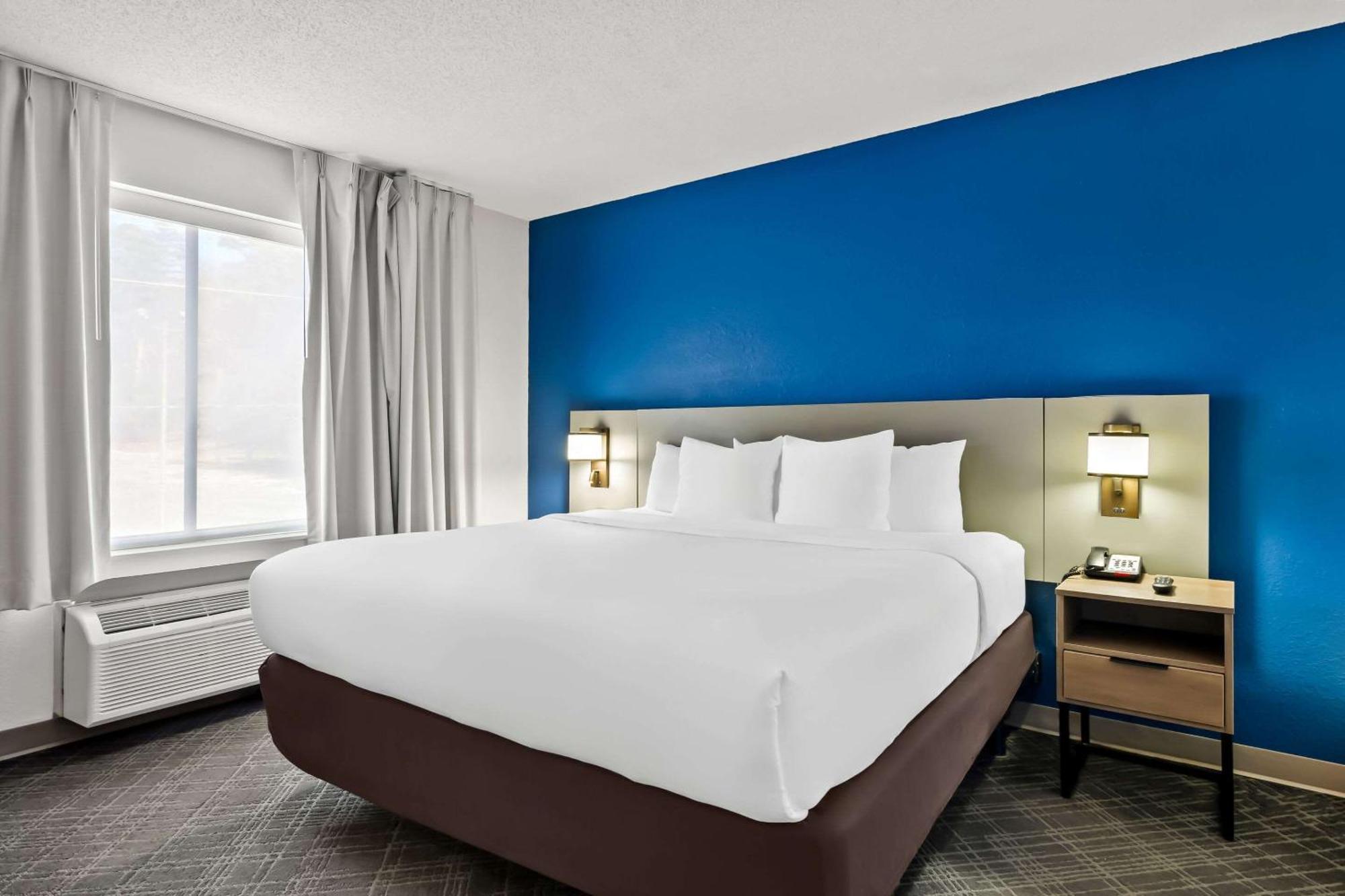 Comfort Suites Salem-Roanoke I-81 Екстериор снимка